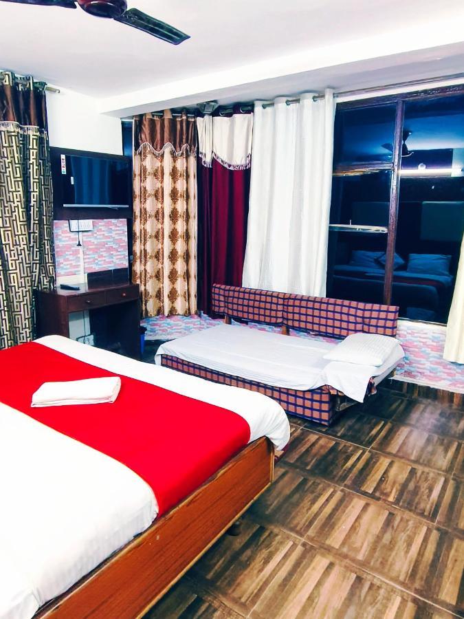 Hotel Holiday Plaza Dalhousie - Near Ghandhi Chowk Mall Road Exterior foto
